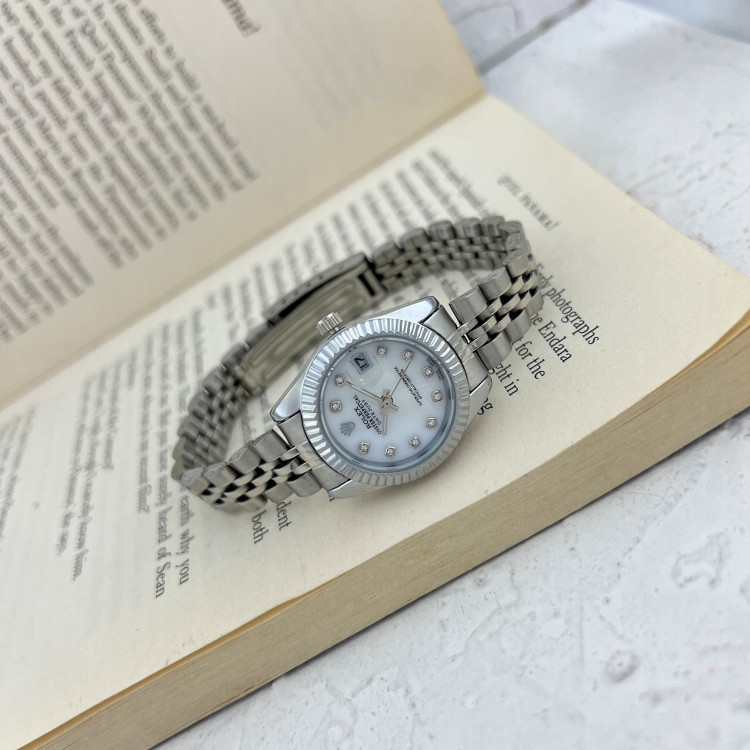 ساعت مچی عقربه ای زنانه مدل W4028